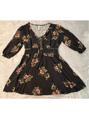 American Rag Cie Women’s Black Pink Floral Fit Flare Dress Lace-Up V-Neck 3/4 XL